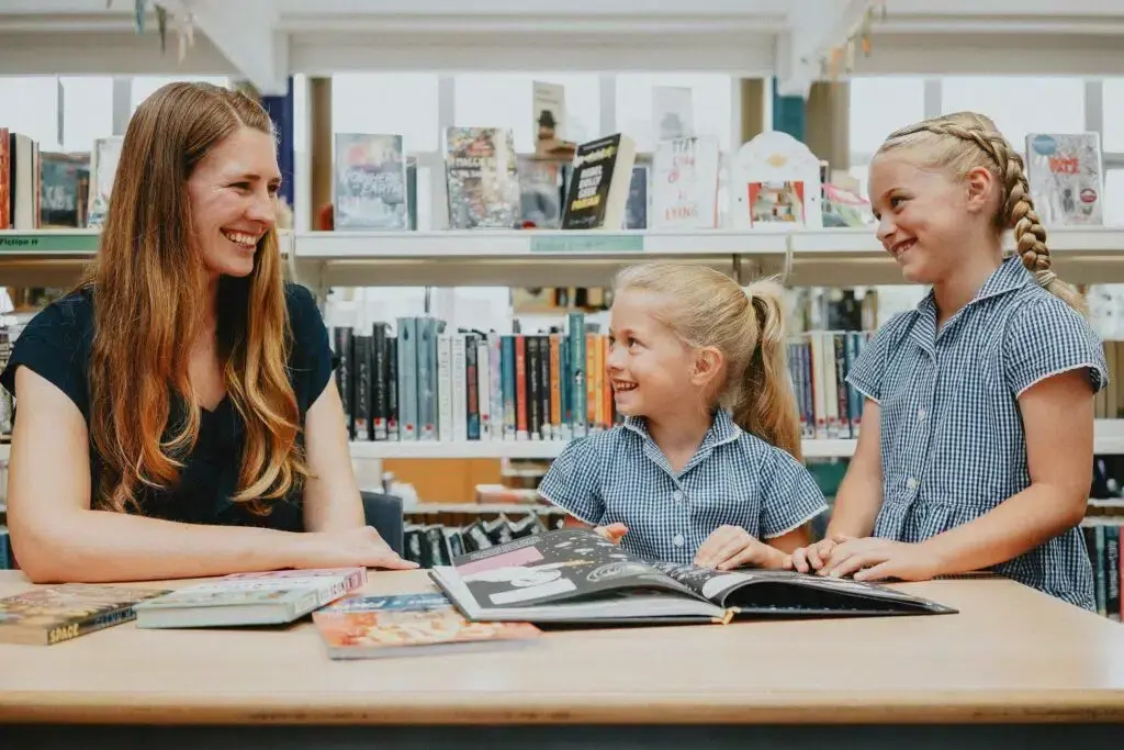 John Taylor Teaching School Hub Logo